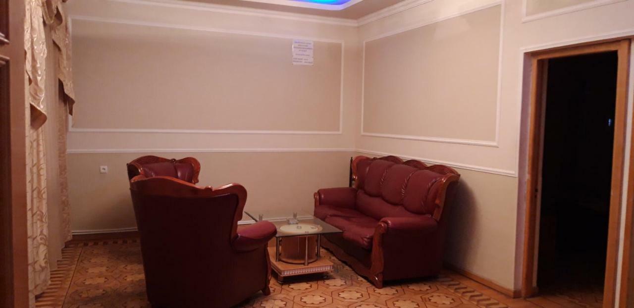 Valda Hotel On Tumanyan Vanadzor Dış mekan fotoğraf