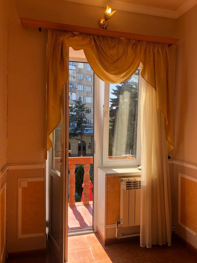 Valda Hotel On Tumanyan Vanadzor Dış mekan fotoğraf